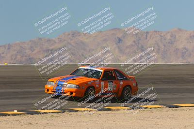 media/Oct-15-2023-Lucky Dog Racing Chuckwalla (Sun) [[f659570f60]]/2nd Stint Bowl/